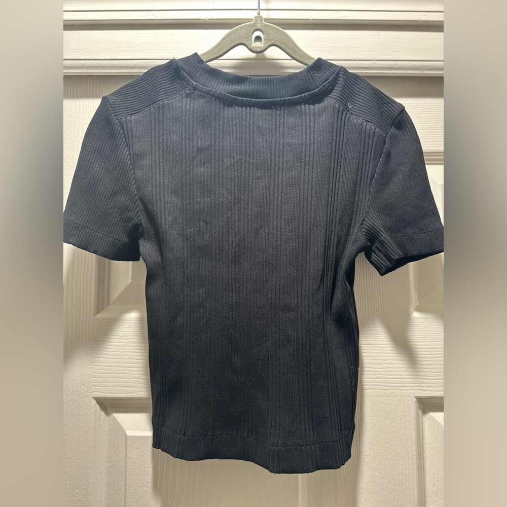 Zara Black Ribbed Knit Top - Picture 2 of 3